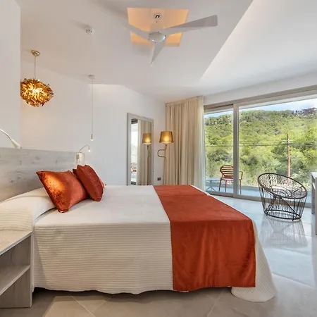 Abrat Hotel 3*