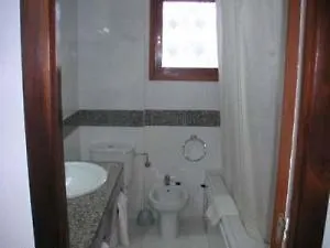 Hotel Abrat 3*