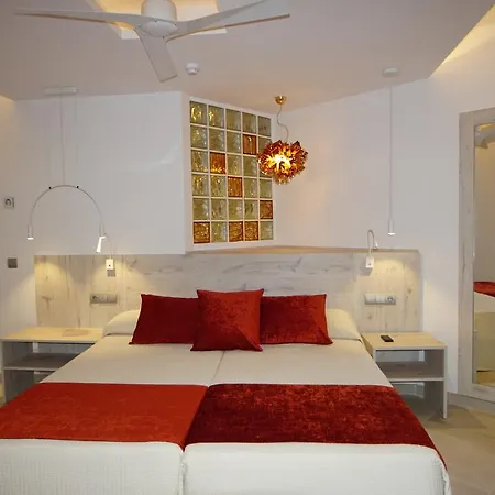 Hotel Abrat 3*