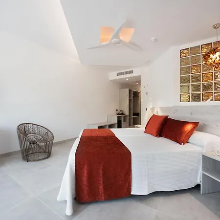 Hotel Abrat 3*